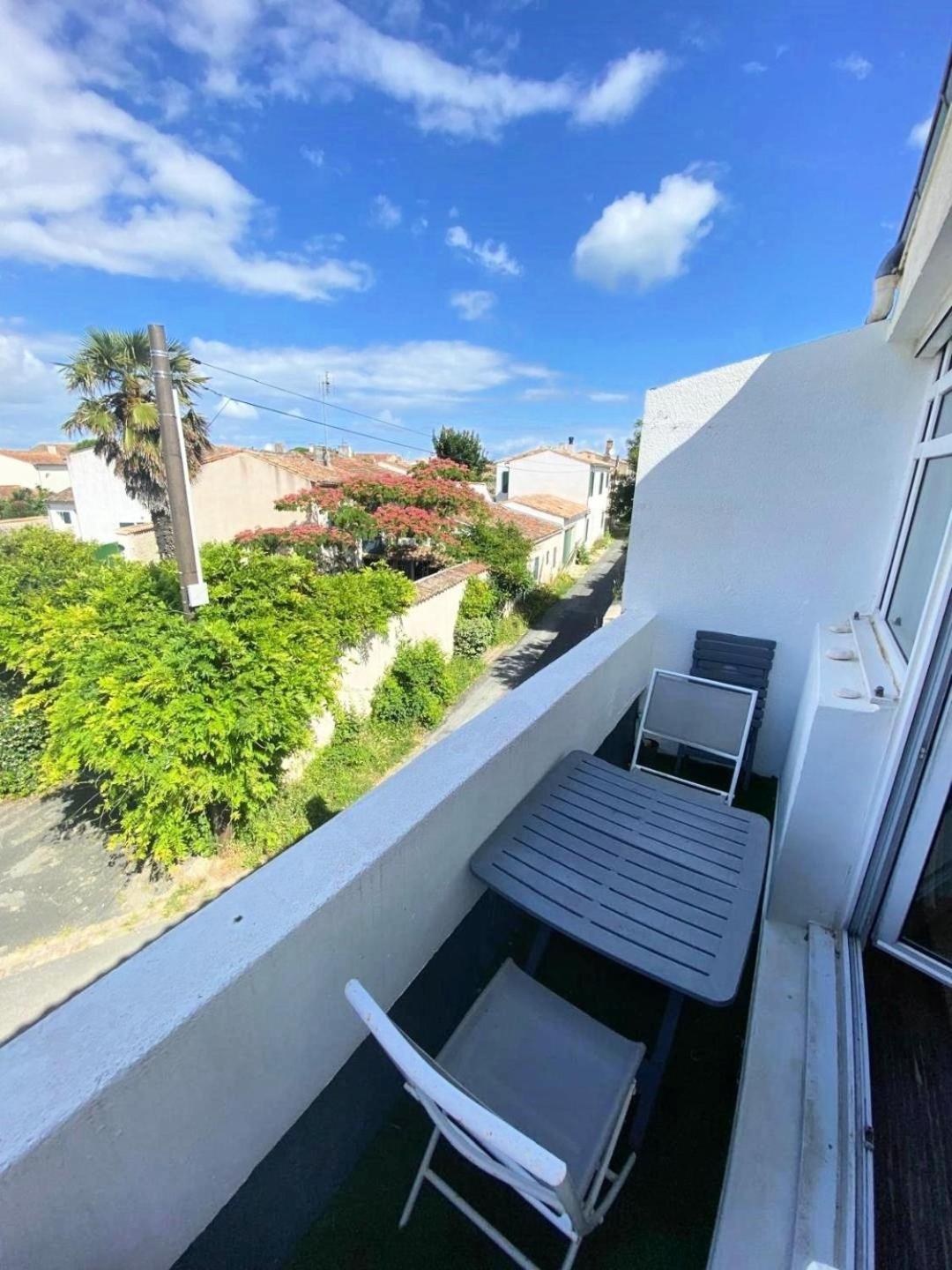 Appartement 91 Palais Des Gouverneurs Saint-Martin-de-Re Exterior photo